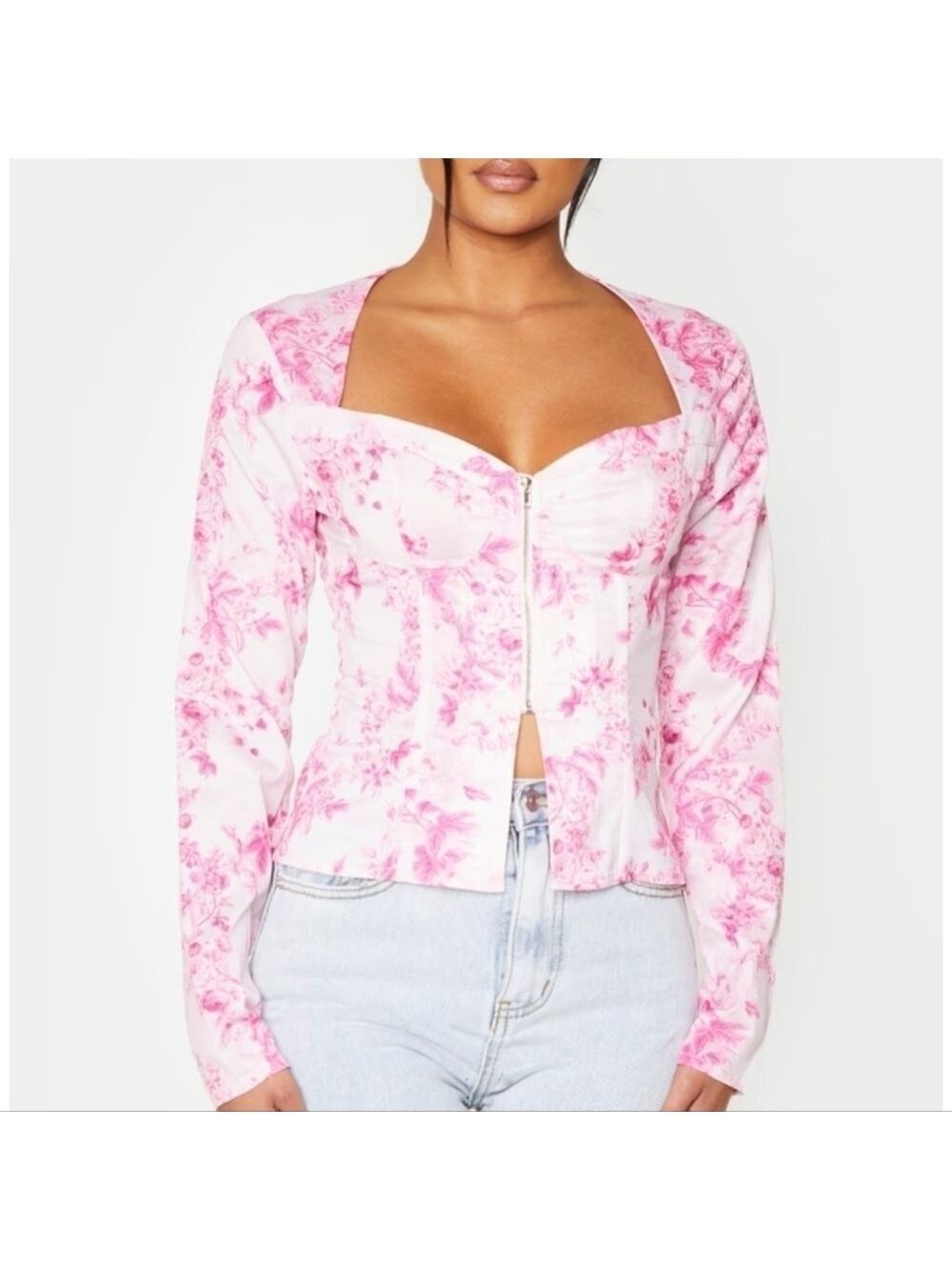 Pretty Little Thing Pink Porcelain Print Woven Zip Front Long Sleeve Cor…